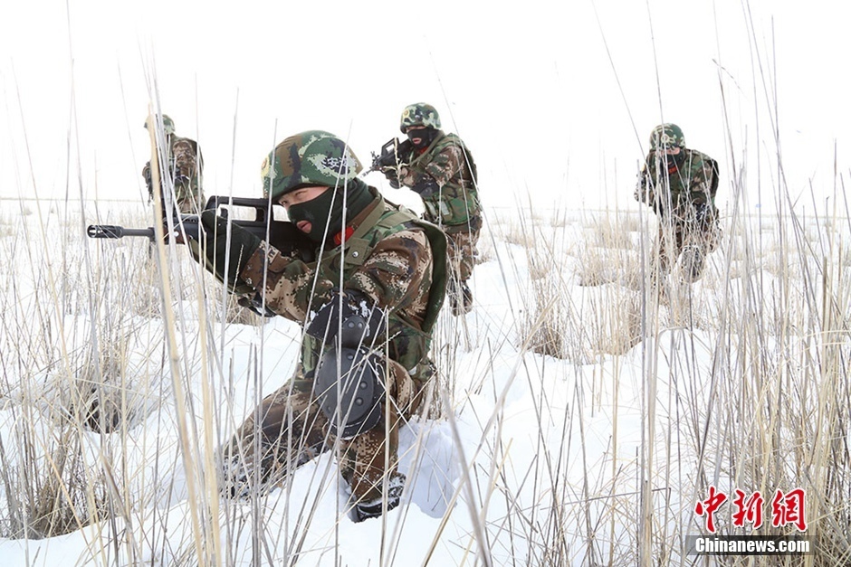 屈老师中班安全教案《迷路的时候》 